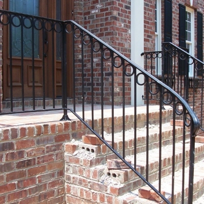 Porch-and-Steps-With-Ring-Design